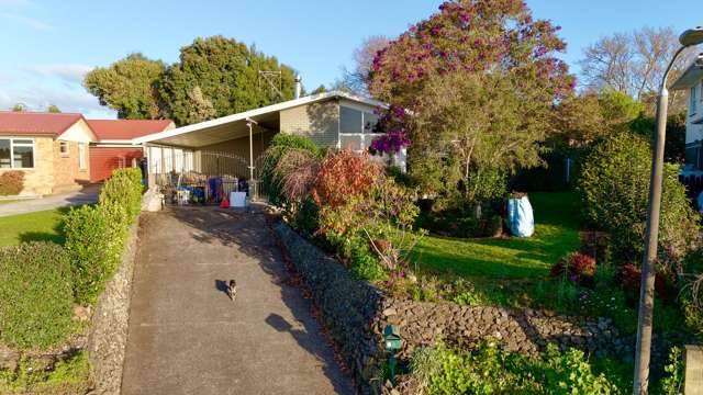 6 Magenta Place Dinsdale_3