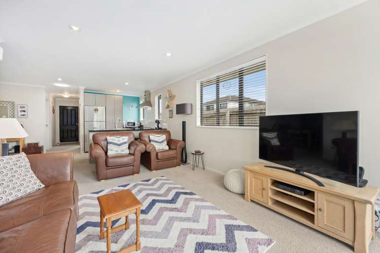 16 The Rise Gulf Harbour_7