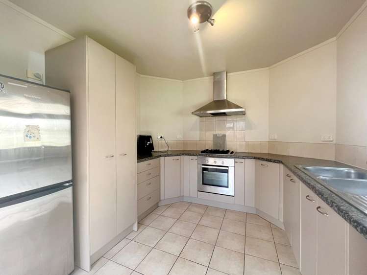 84B Hillcrest Road 1076_6