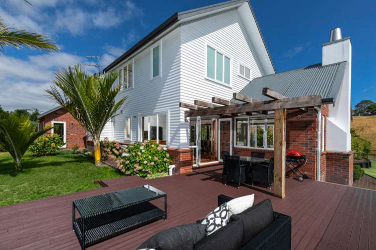 641a Ridge Road Riverhead_15