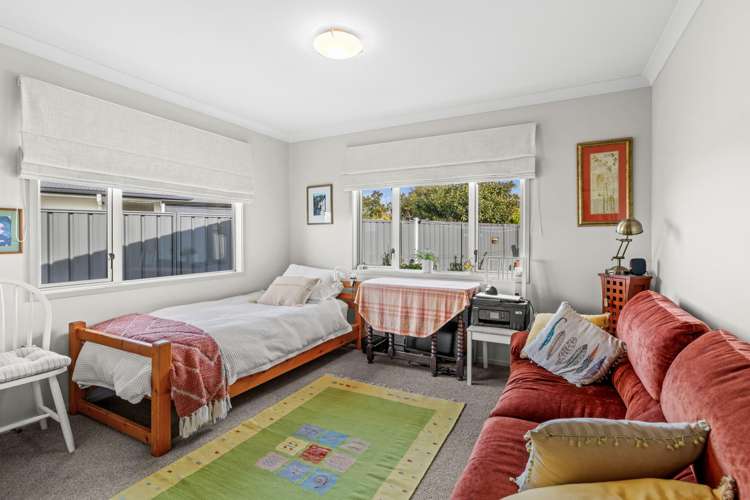 19 Pania Place Poraiti_13