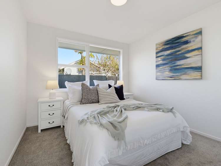 1/17 Lake Terrace Road Burwood_7