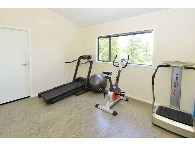 808 Inland Road Helensville_18