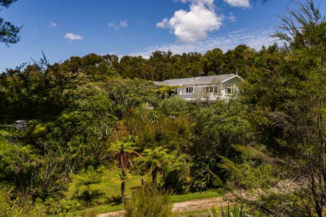 15 Charlett Point Road Takaka_1