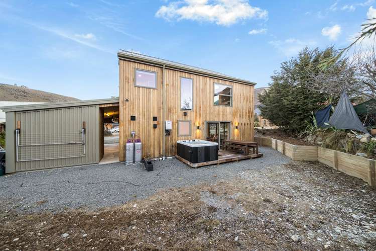 46 Trelissick Loop Castle Hill_34