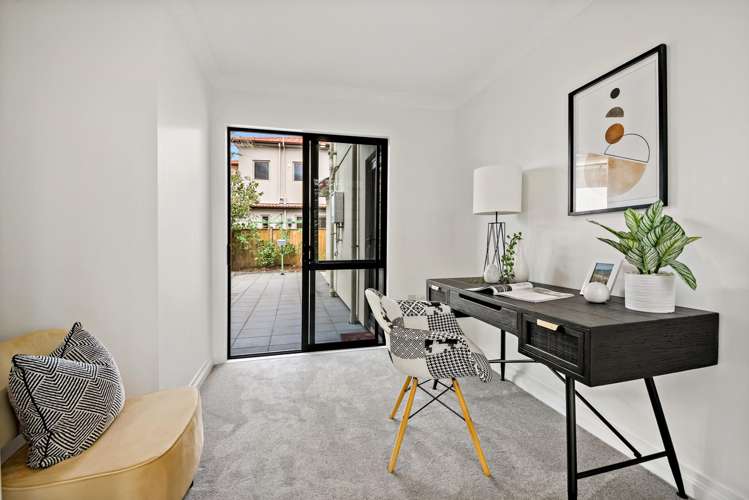 38 Amberwood Drive Northpark_18