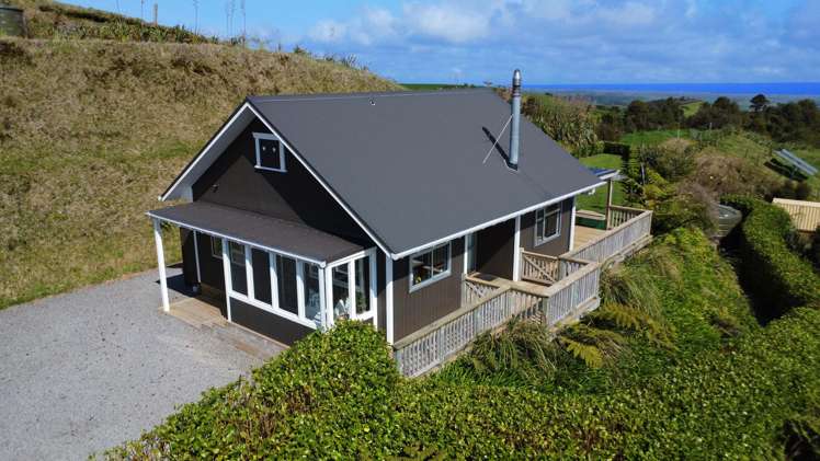 828 Dover Road Okato_8