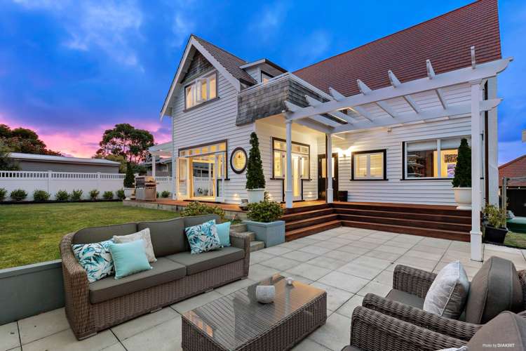 21 Empire Road Devonport_6