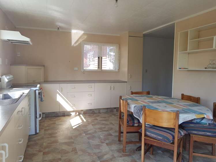 2b Wellington Street Waihi_4