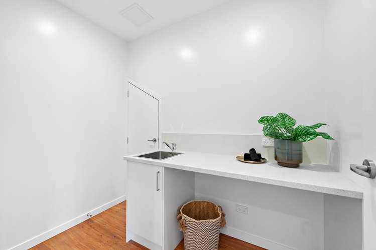 3 Himalaya Crescent Khandallah_15