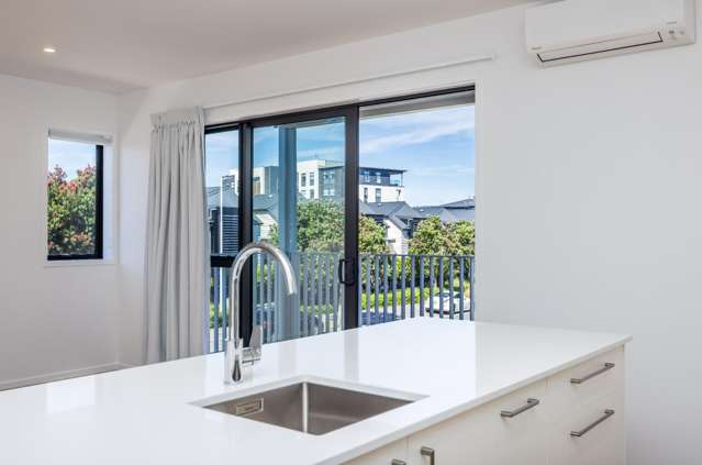 206/24 Peihana Road Hobsonville_1