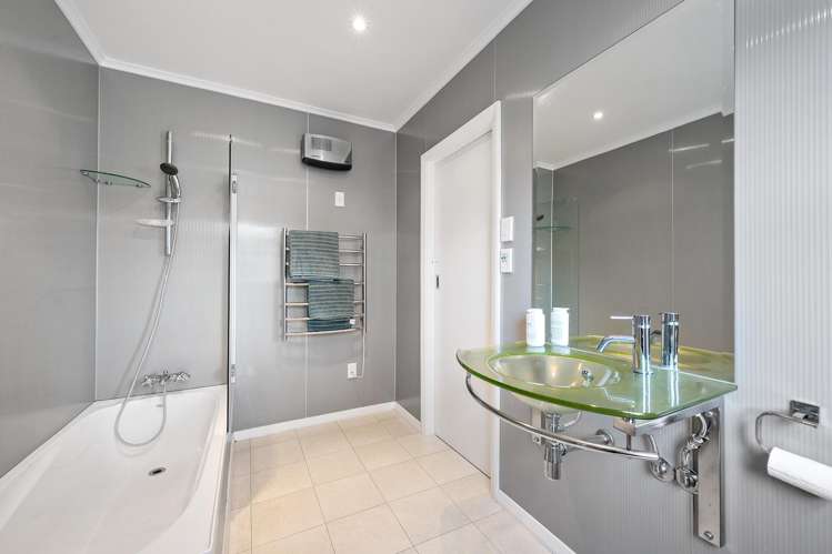 84 Waipapa Road Hataitai_16