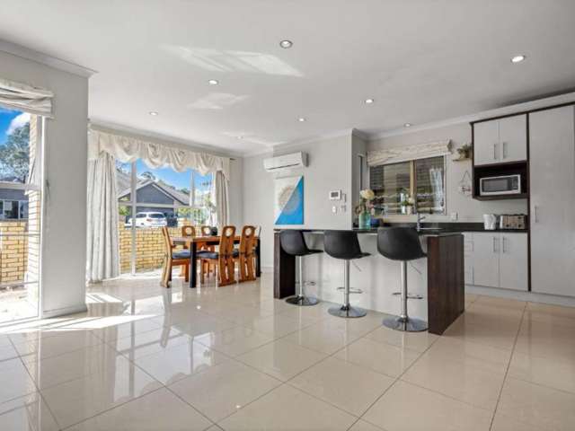 51 Coachman Drive Flat Bush_3