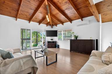 2/36 Gatman Street_3