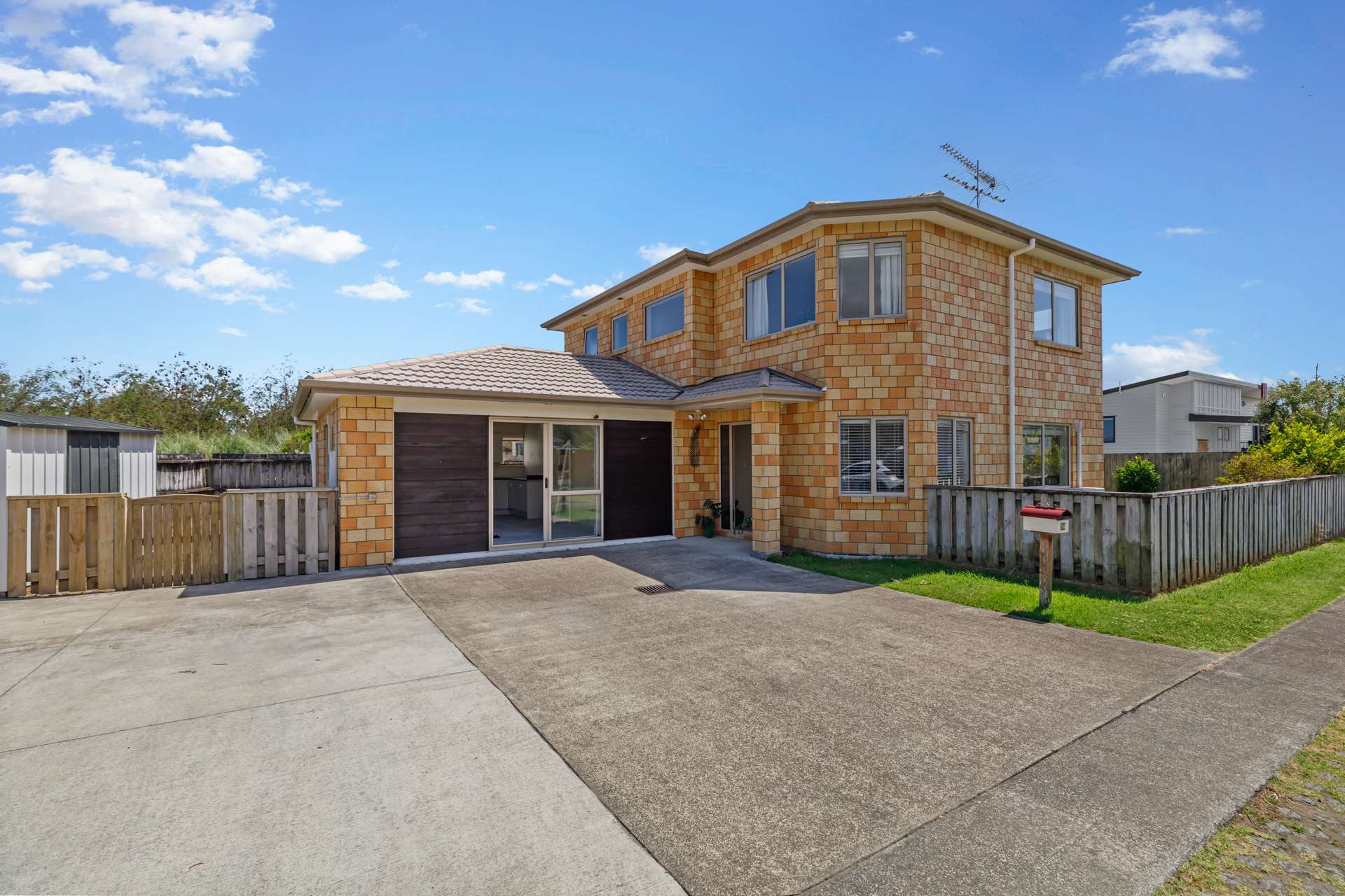 34 Aitkenhead Court Helensville_0