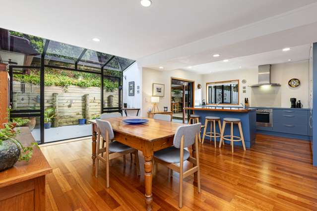 8B Penguin Drive Murrays Bay_1
