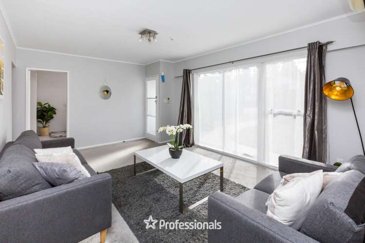 7 Garth Lane Maoribank_4