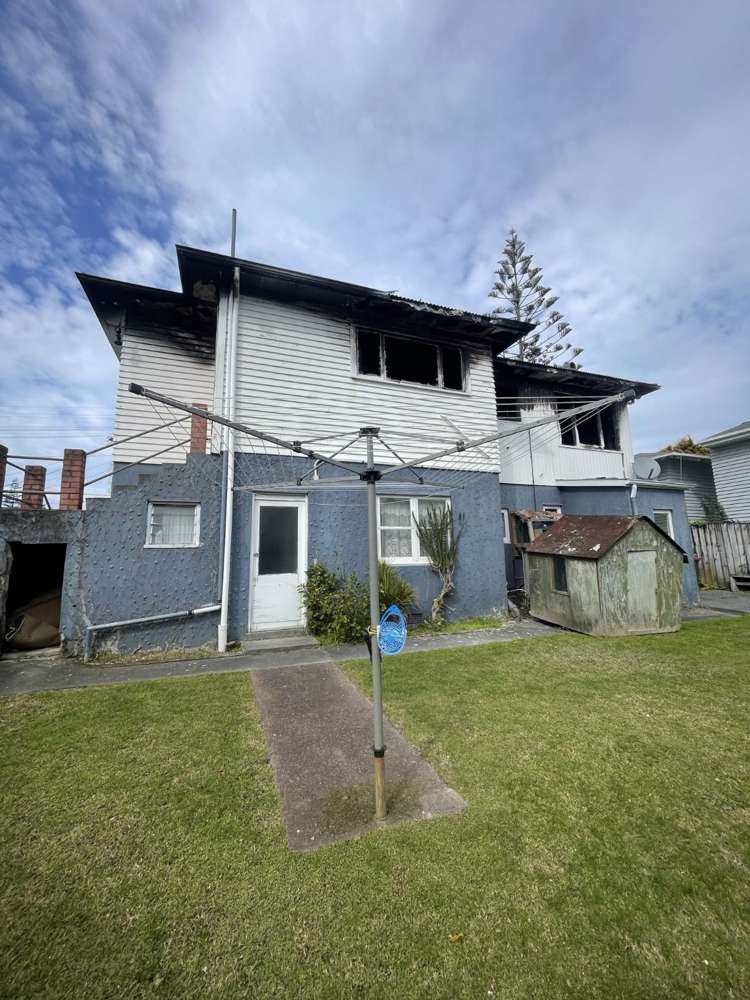 6 Blacklock Avenue Henderson_12