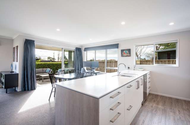 4 Campari Drive Richmond_4