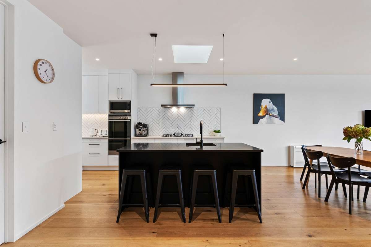 442A West Coast Road_1