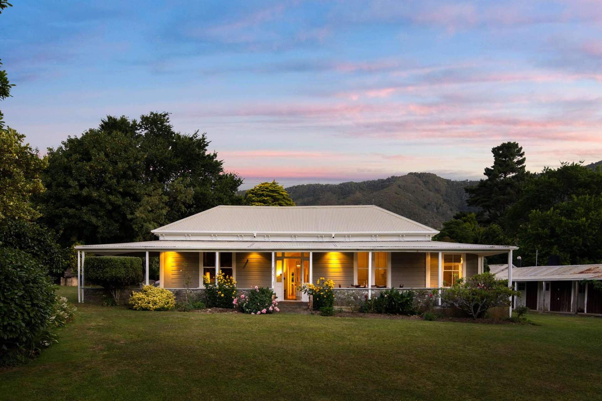 1024/1028 Elie Bay Road Pelorus Sound_0