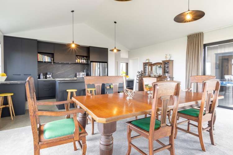 33 Tiwarawara Lane Puketotara_9