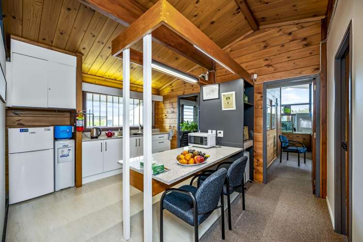 98 Great South Road Papakura_4