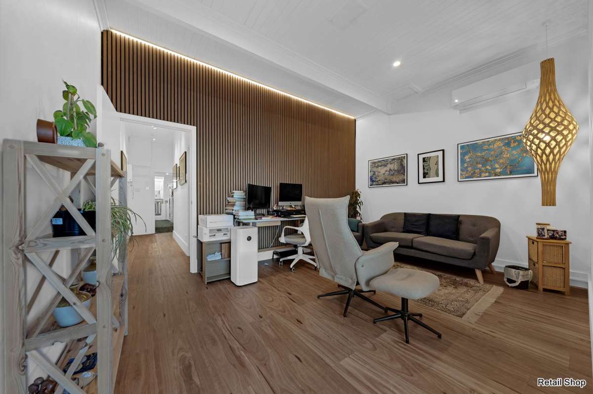 592 Mount Albert Road_1