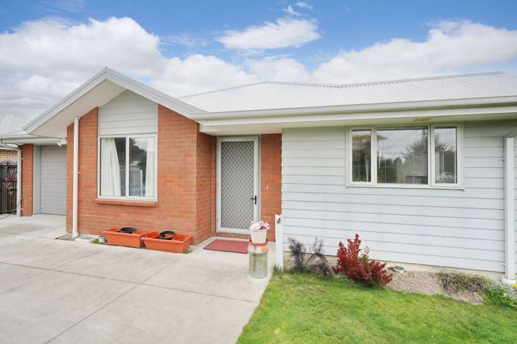 2 Sealy Place Bryndwr_20