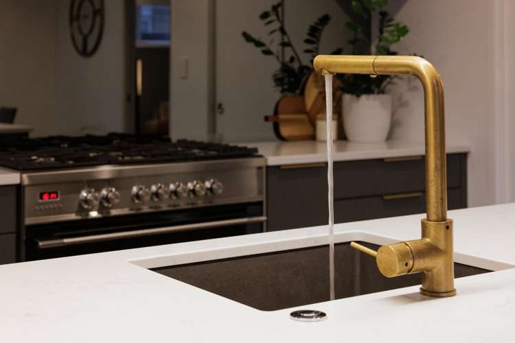 21 Kahuparere Crescent Pyes Pa_6