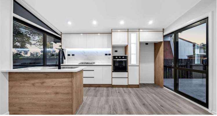 24A McKinstry Avenue Mangere East_4