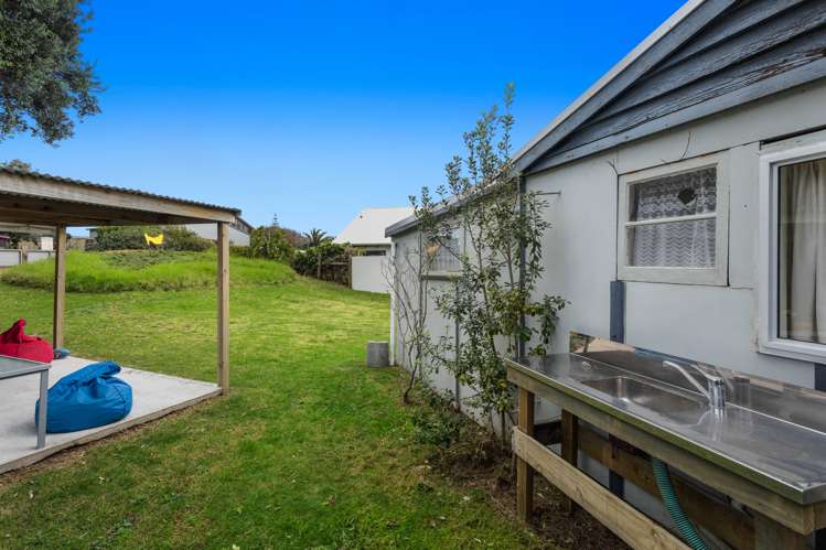 302a Ocean Road Ohope_11