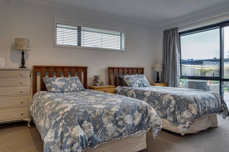 16 Nanchang Road Burleigh_20