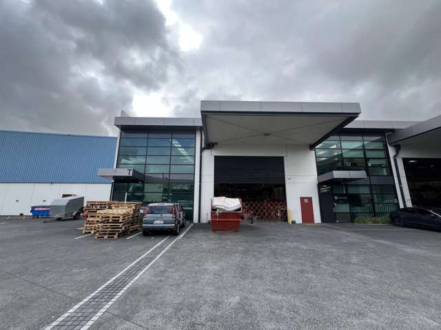 T/63 Hugo Johnston Drive Penrose_3