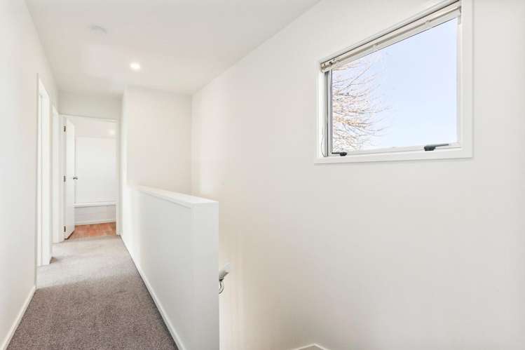 8 Olympic Lane Edgeware_20