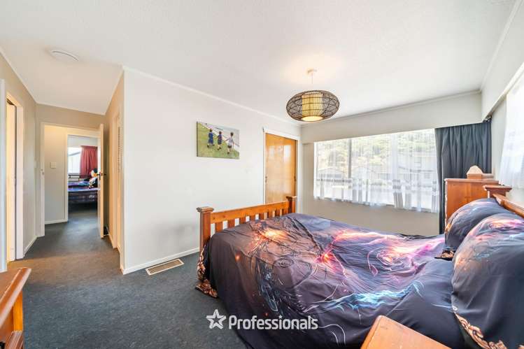 3 Utah Grove Totara Park_10