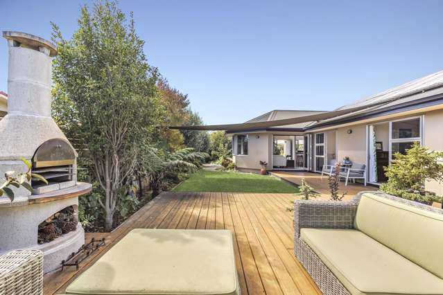 Your Private Entertainer's Retreat.