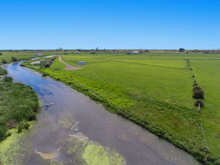 1207a Thornton Road Matata_10