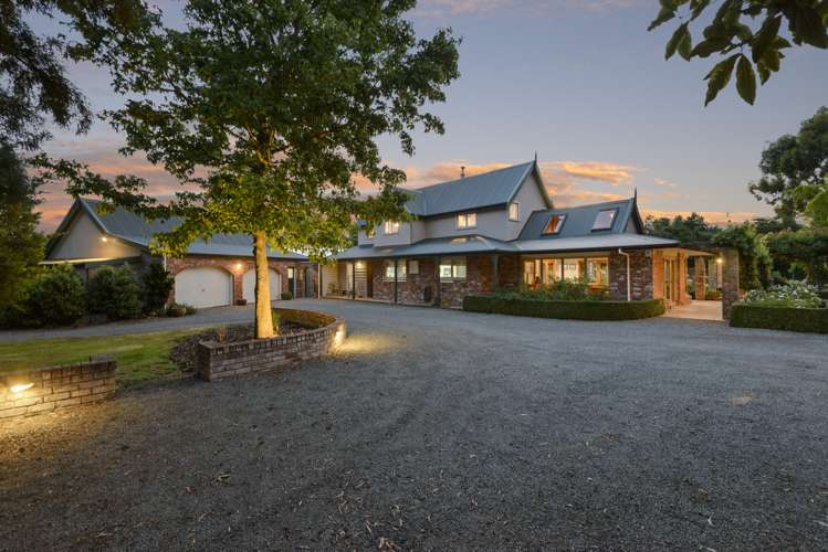 69 Alameda Place Rolleston_2