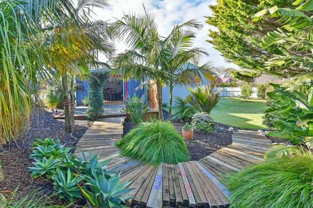 108 Torkar Road Clarks Beach_1