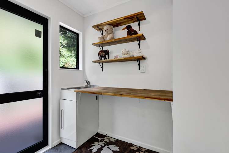 31 Beaumont Crescent Frankleigh Park_18