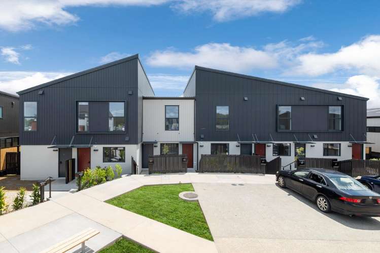 2/1 Parapara Place Albany_17