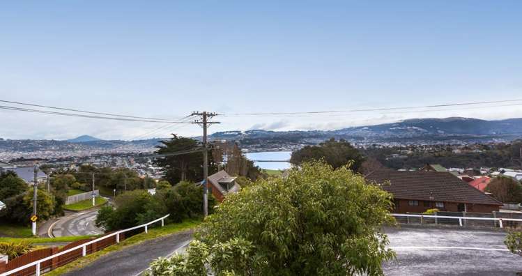 3 Duckworth Street Andersons Bay_27