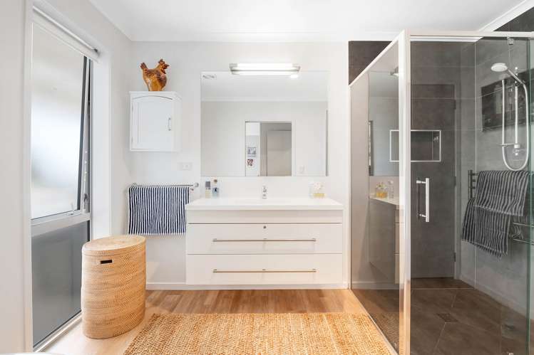 14 Copal Lane Millwater_12
