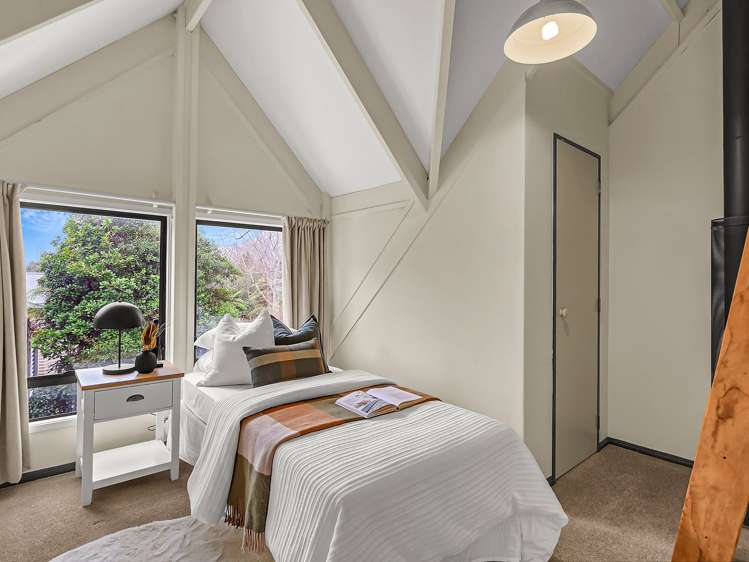 14 Utuhina Road Springfield_17