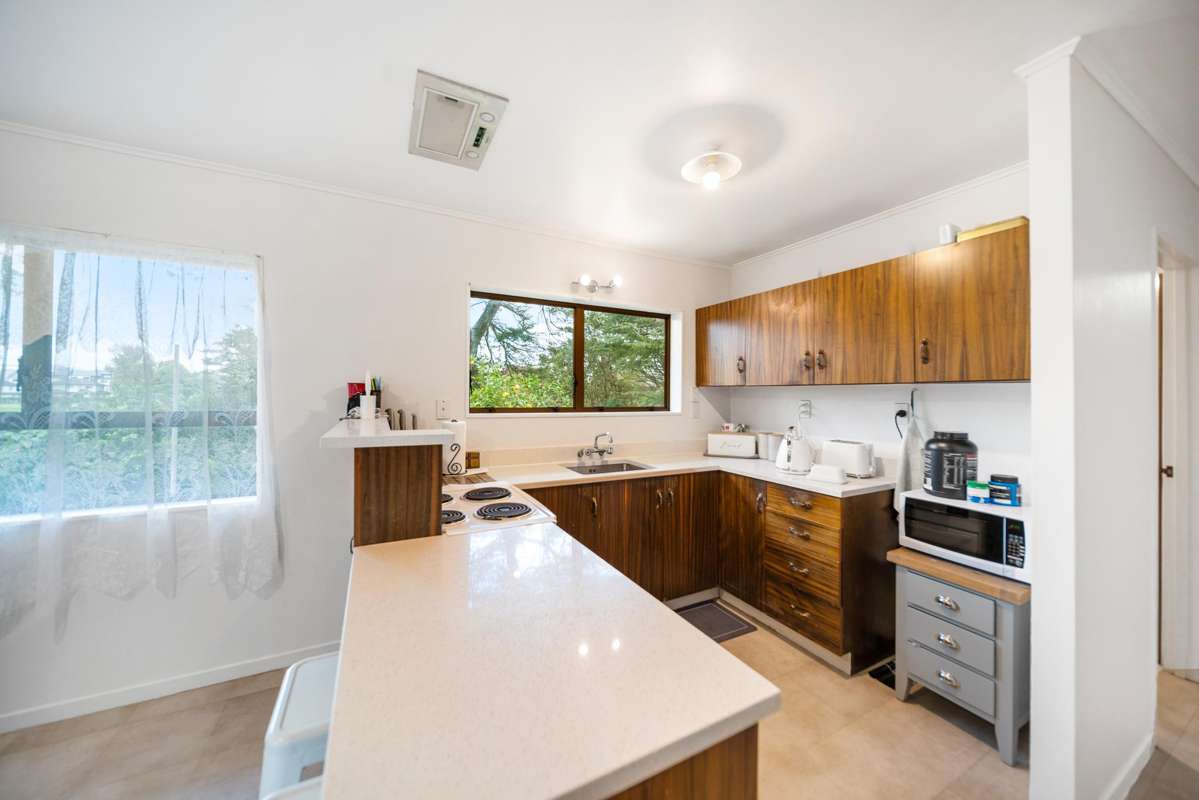 2/33 Gills Avenue_1