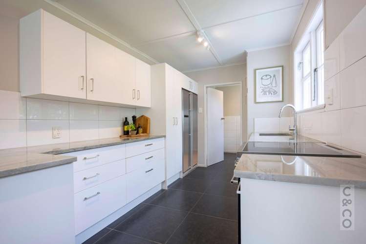 4 Albert Street Riverhead_18