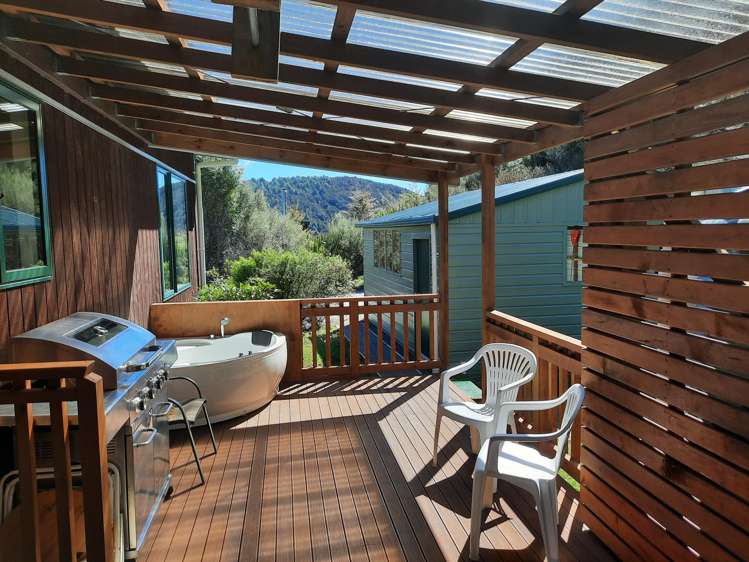 30a Glacial Terrace St Arnaud_19