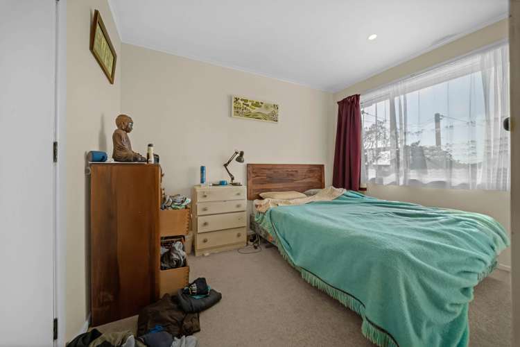 36 Boyce Avenue Mt Roskill_13