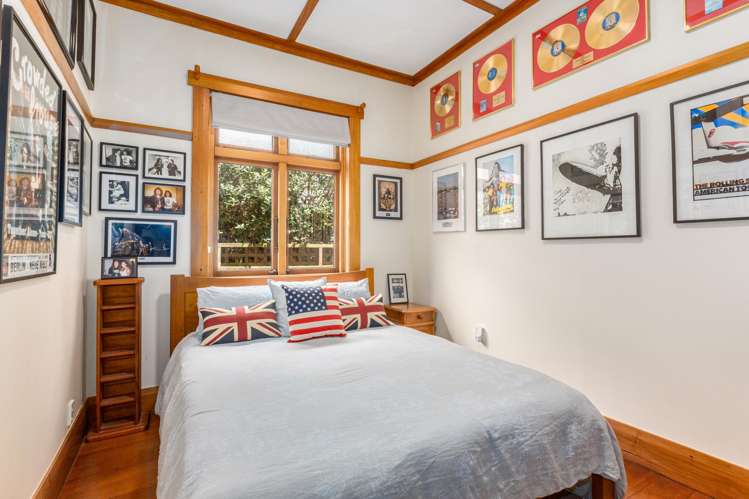 77 Totara Crescent Woburn_12